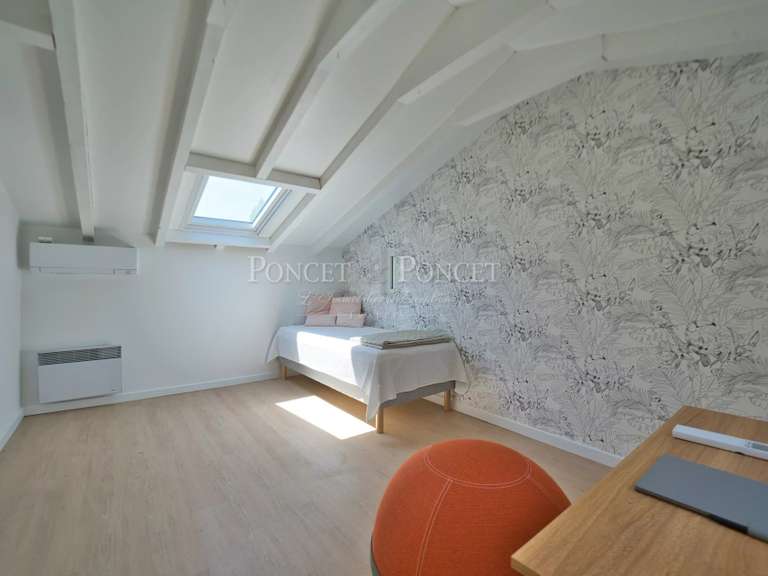 Maison Saint-Clément-de-Rivière - 4 chambres - 172m²