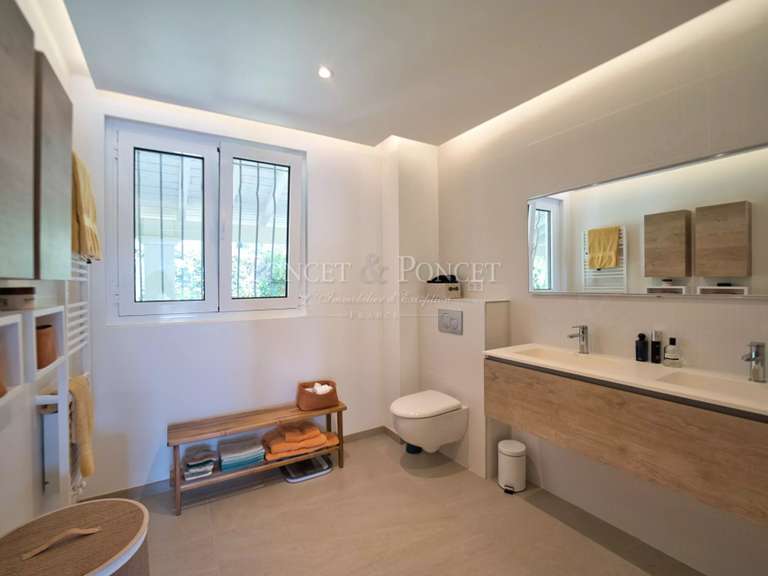 Maison Saint-Clément-de-Rivière - 4 chambres - 172m²