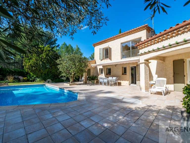 Maison Saint-Clément-de-Rivière - 5 chambres - 170m²