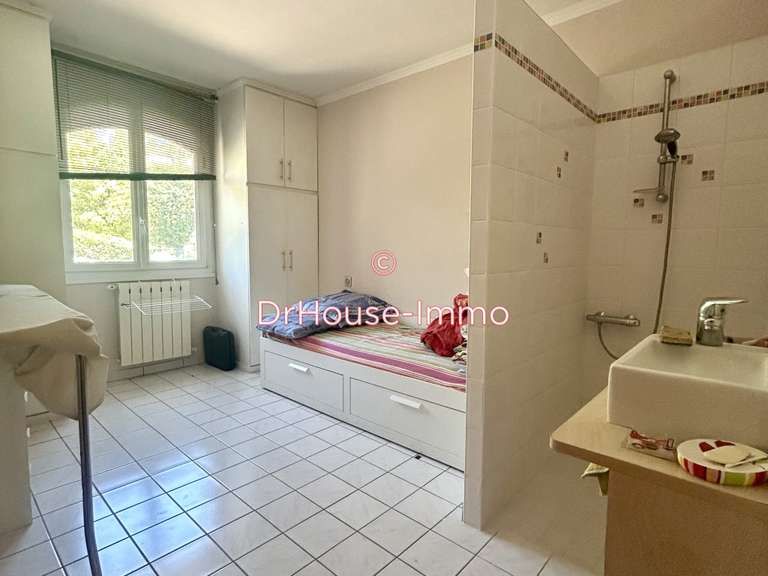 Villa Saint-Clément-de-Rivière - 4 chambres - 131m²