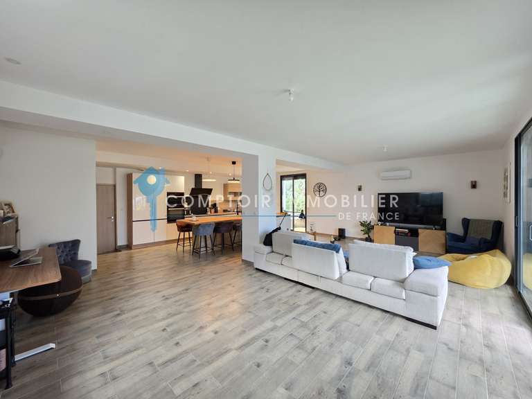 Villa Saint-Clément-de-Rivière - 3 chambres - 220m²