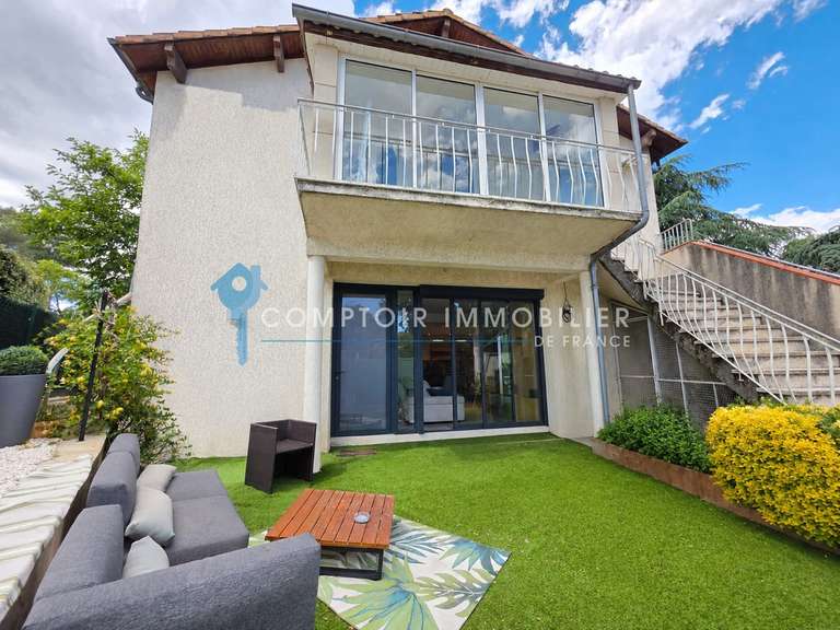 Villa Saint-Clément-de-Rivière - 3 chambres - 220m²