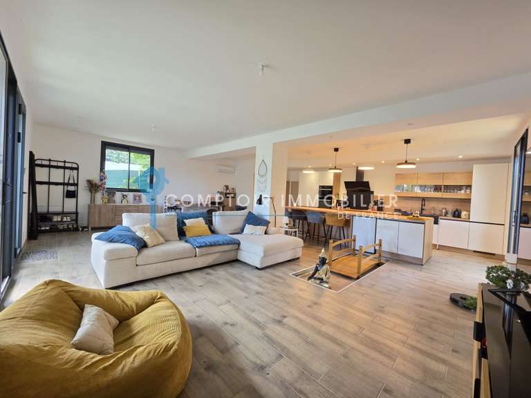 Villa Saint-Clément-de-Rivière - 3 chambres - 220m²