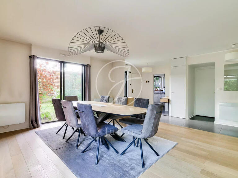 Appartement Saint-Cloud - 3 chambres - 158m²
