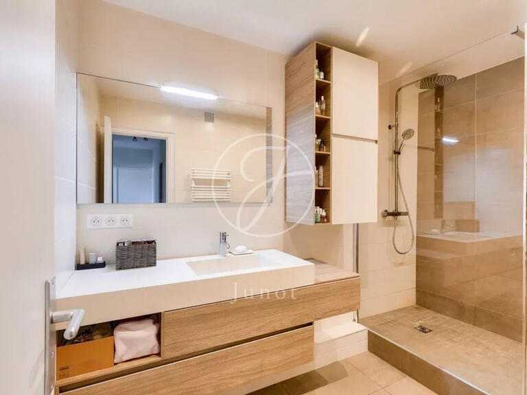 Apartment Saint-Cloud - 3 bedrooms - 105m²