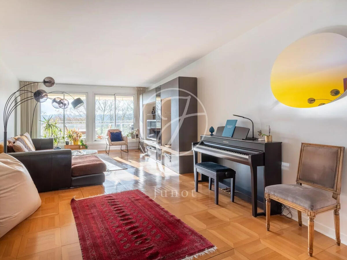 Apartment Saint-Cloud