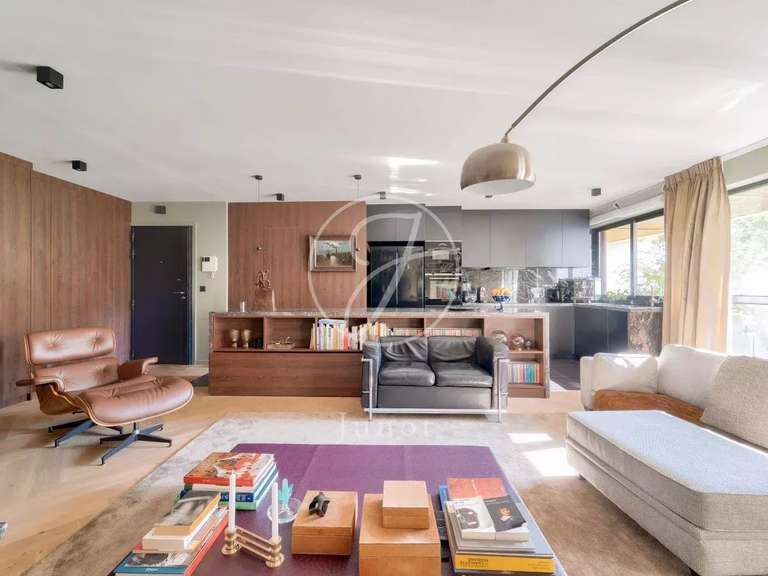 Appartement Saint-Cloud - 2 chambres - 110m²