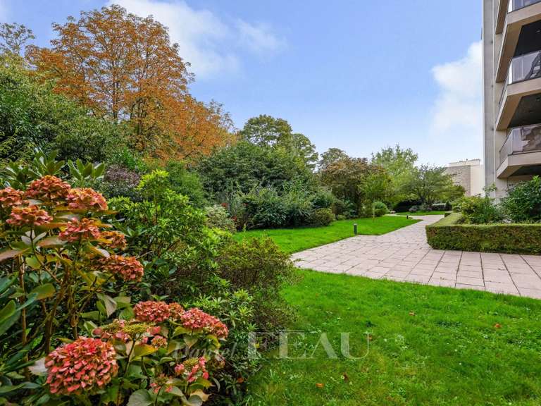 Apartment Saint-Cloud - 2 bedrooms - 155m²