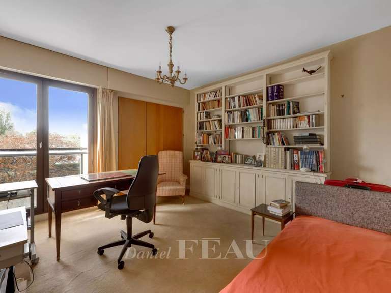 Apartment Saint-Cloud - 2 bedrooms - 155m²