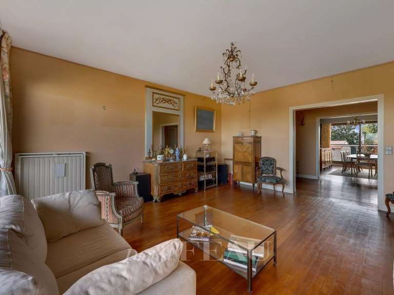 Apartment Saint-Cloud - 2 bedrooms - 155m²