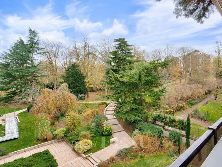 Apartment Saint-Cloud - 3 bedrooms - 127m²