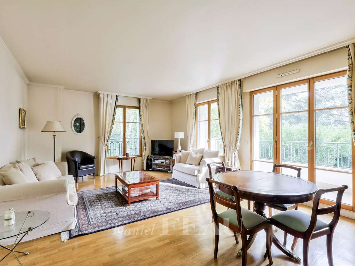 Apartment Saint-Cloud