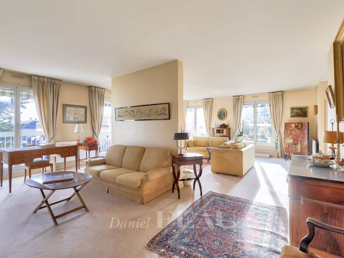 Apartment Saint-Cloud