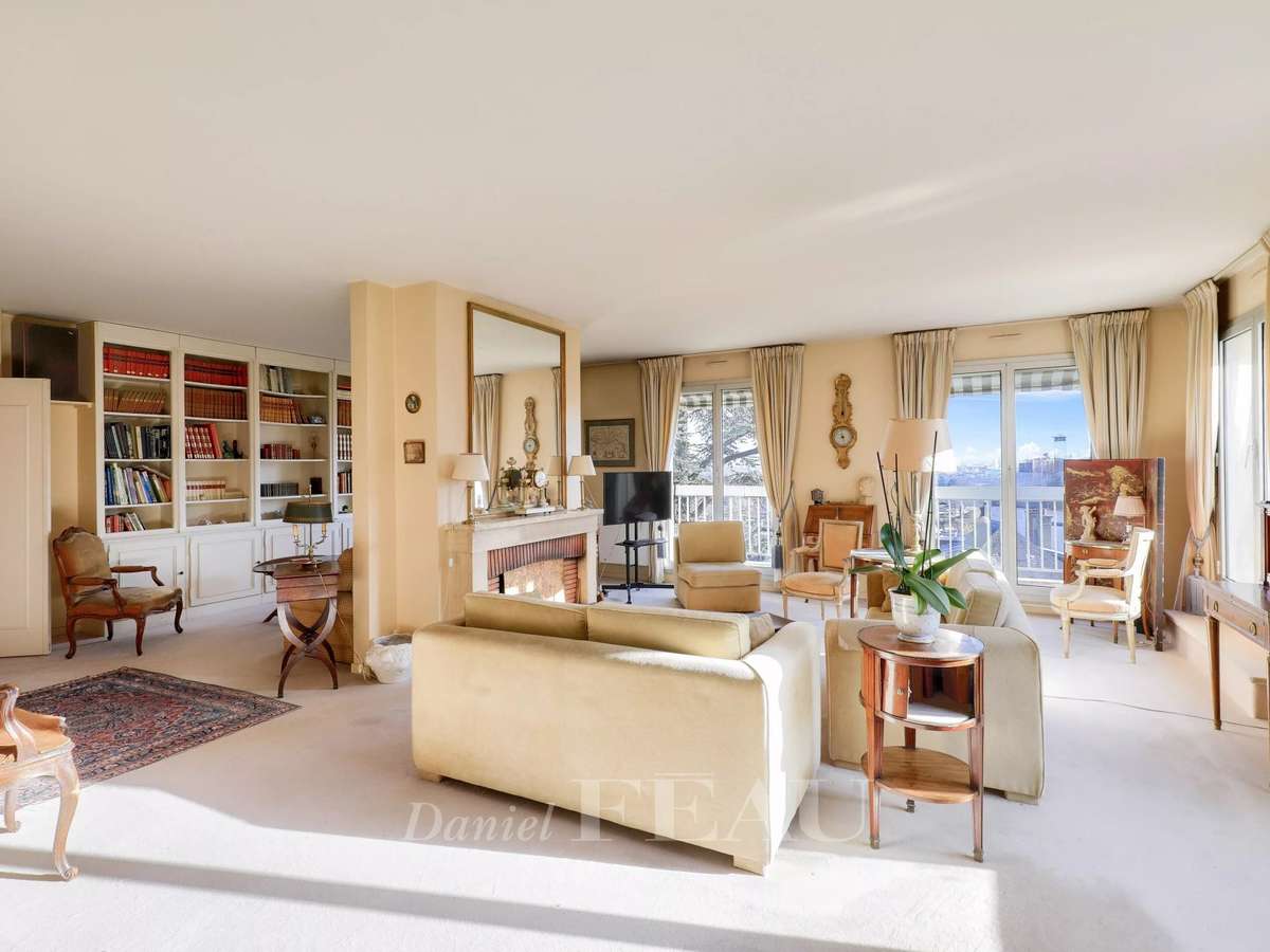 Apartment Saint-Cloud