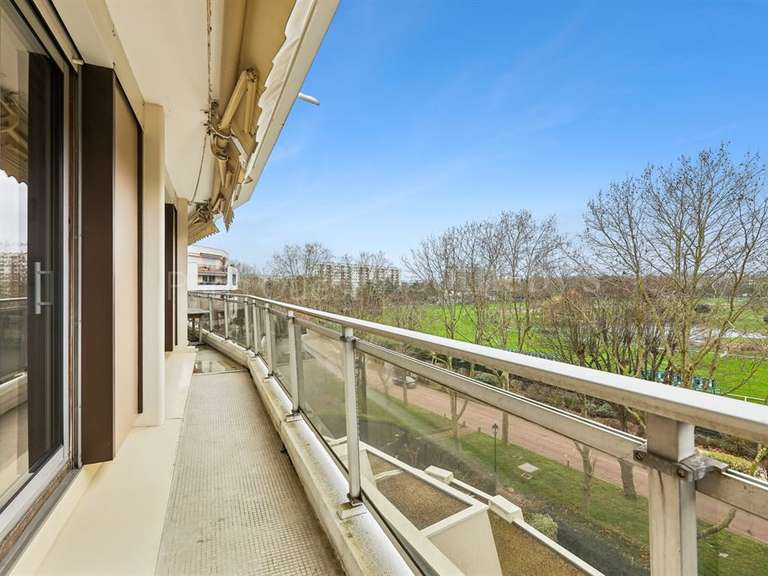 Appartement Saint-Cloud - 3 chambres - 129m²