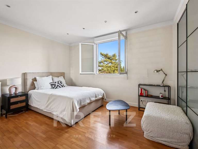 Apartment Saint-Cloud - 3 bedrooms - 151m²