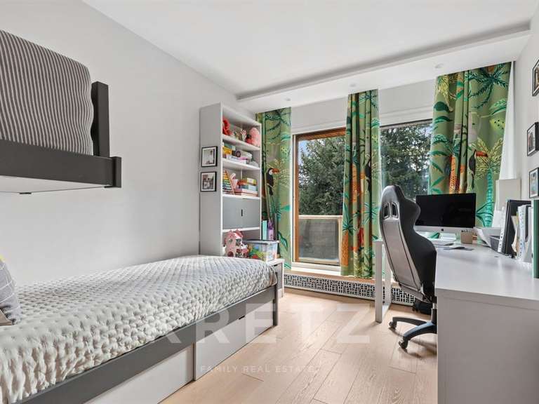 Appartement Saint-Cloud - 3 chambres - 147m²