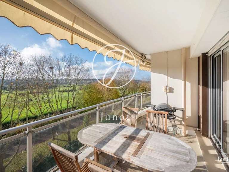 Appartement Saint-Cloud - 3 chambres - 129m²