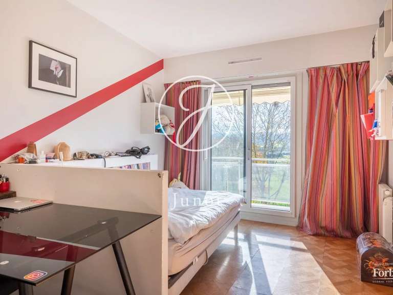 Appartement Saint-Cloud - 3 chambres - 129m²