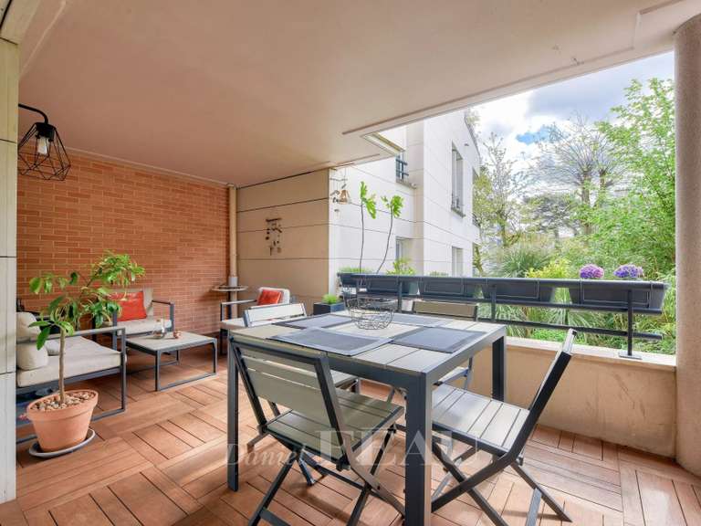 Appartement Saint-Cloud - 2 chambres - 75m²