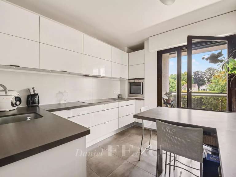 Appartement Saint-Cloud - 3 chambres - 136m²