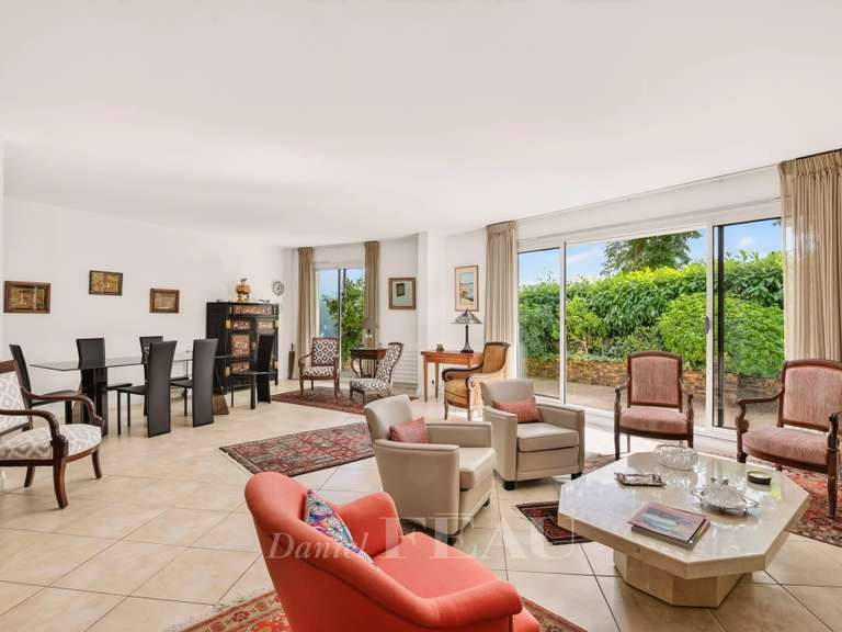 Appartement Saint-Cloud - 2 chambres - 100m²