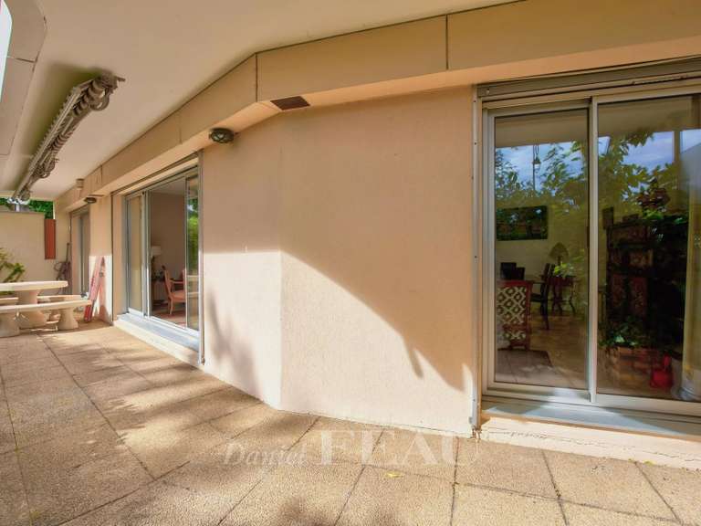 Appartement Saint-Cloud - 2 chambres - 100m²