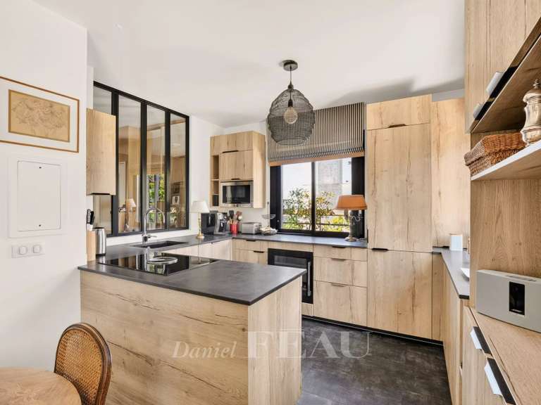 Appartement Saint-Cloud - 2 chambres - 99m²