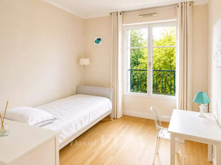 Apartment Saint-Cloud - 2 bedrooms - 80m²