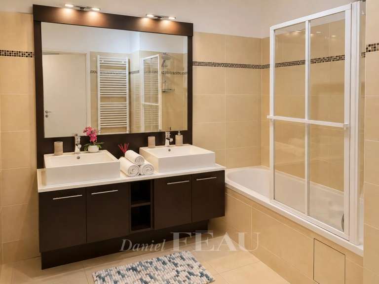 Appartement Saint-Cloud - 2 chambres - 66m²