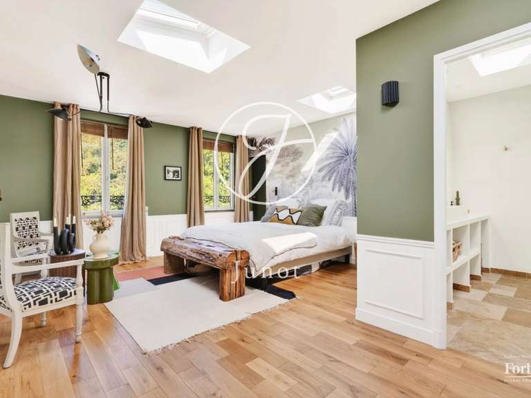 Appartement Saint-Cloud - 3 chambres - 137m²