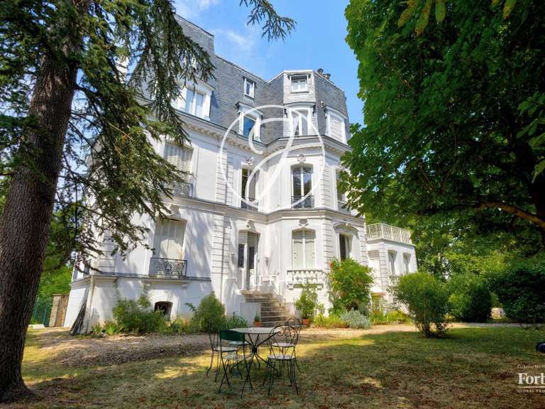 Appartement Saint-Cloud - 5 chambres - 156m²