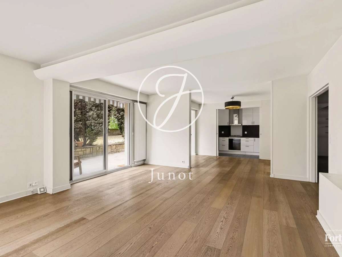 Apartment Saint-Cloud