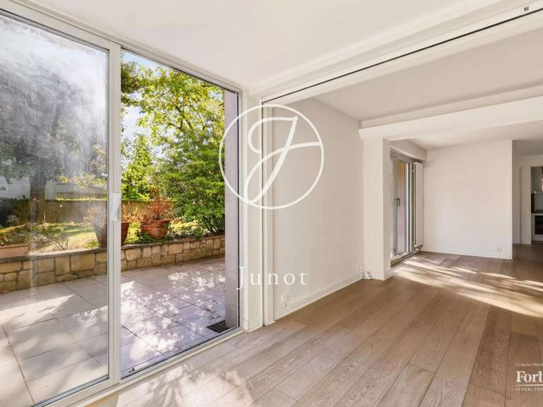 Appartement Saint-Cloud - 2 chambres - 106m²