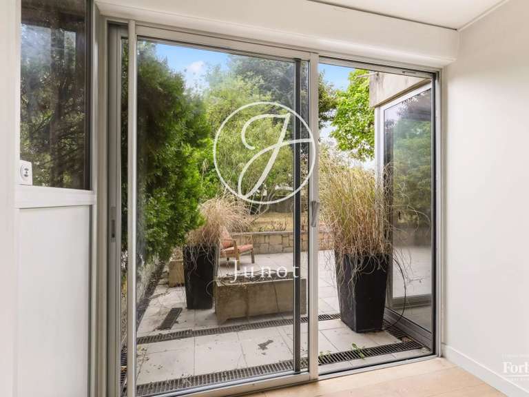 Appartement Saint-Cloud - 2 chambres - 106m²