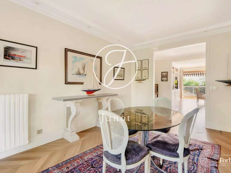 Appartement Saint-Cloud - 3 chambres - 110m²