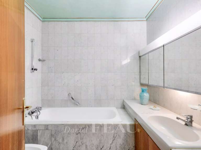Appartement Saint-Cloud - 3 chambres - 165m²