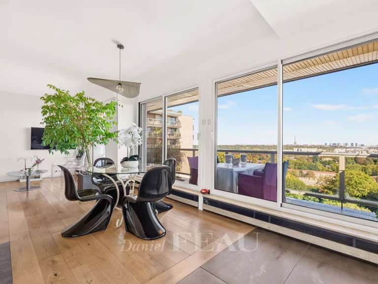 Appartement Saint-Cloud - 3 chambres - 135m²