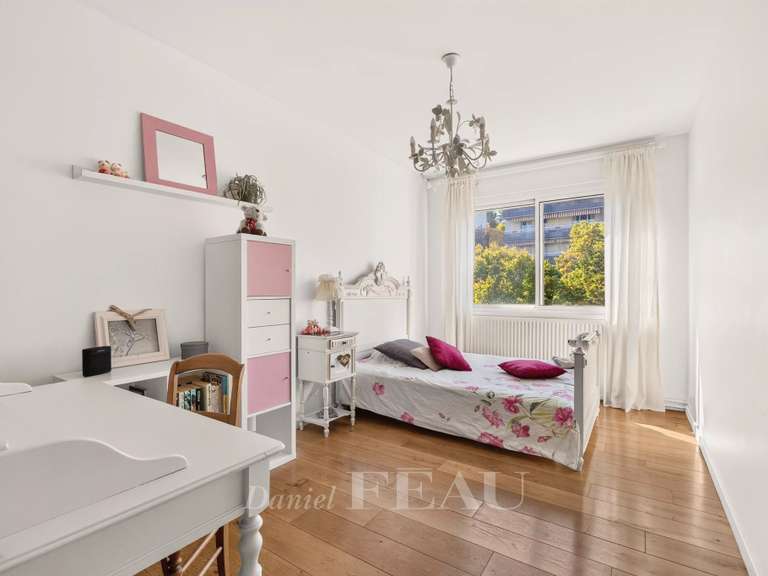 Appartement Saint-Cloud - 3 chambres - 135m²