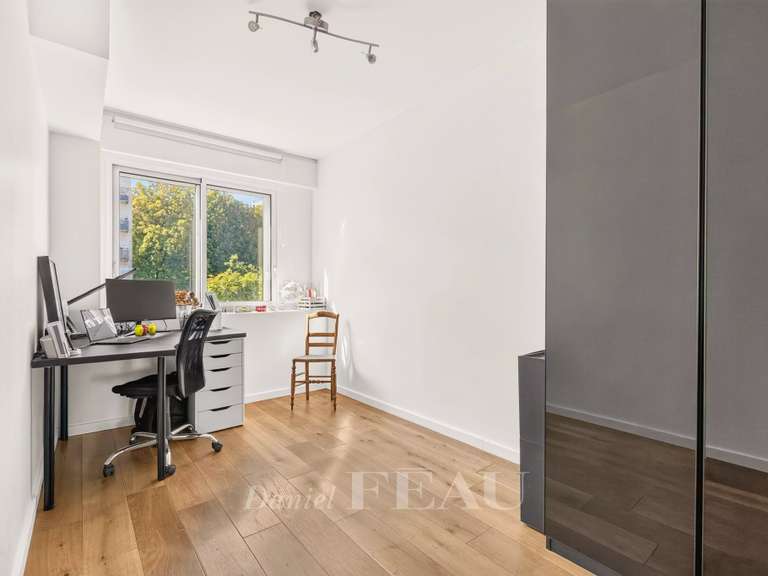 Appartement Saint-Cloud - 3 chambres - 135m²