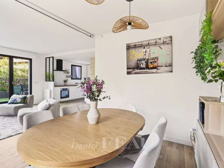 Appartement Saint-Cloud - 2 chambres - 84m²