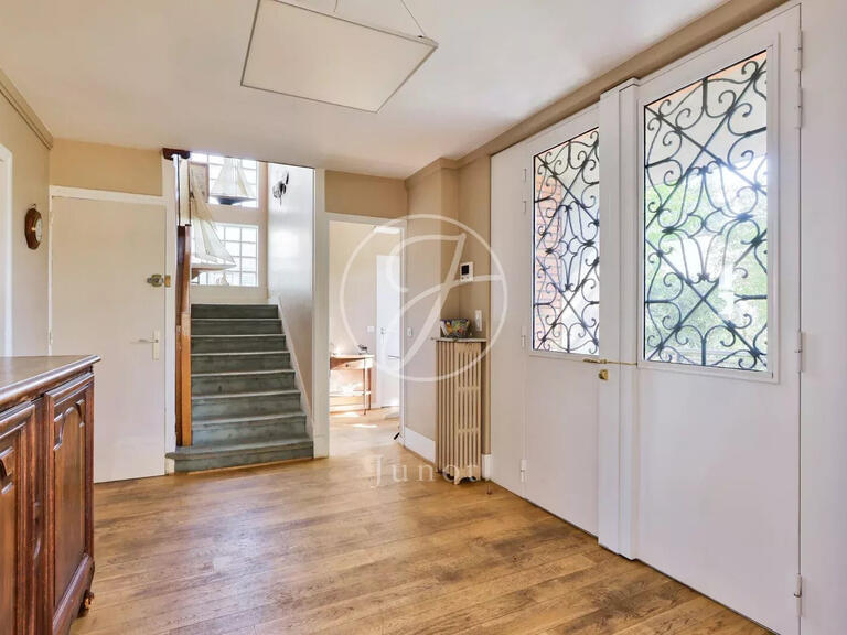 Maison Saint-Cloud - 8 chambres - 368m²