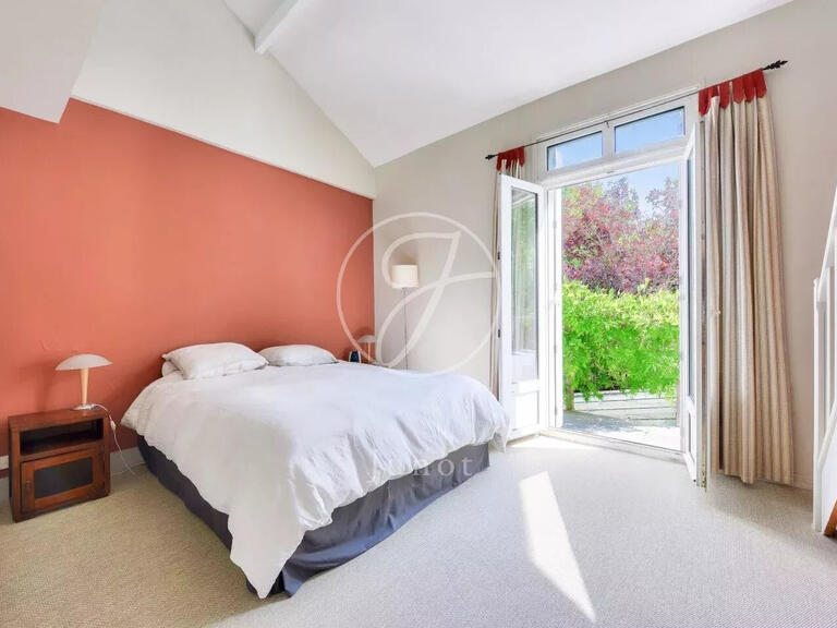 House Saint-Cloud - 5 bedrooms - 310m²