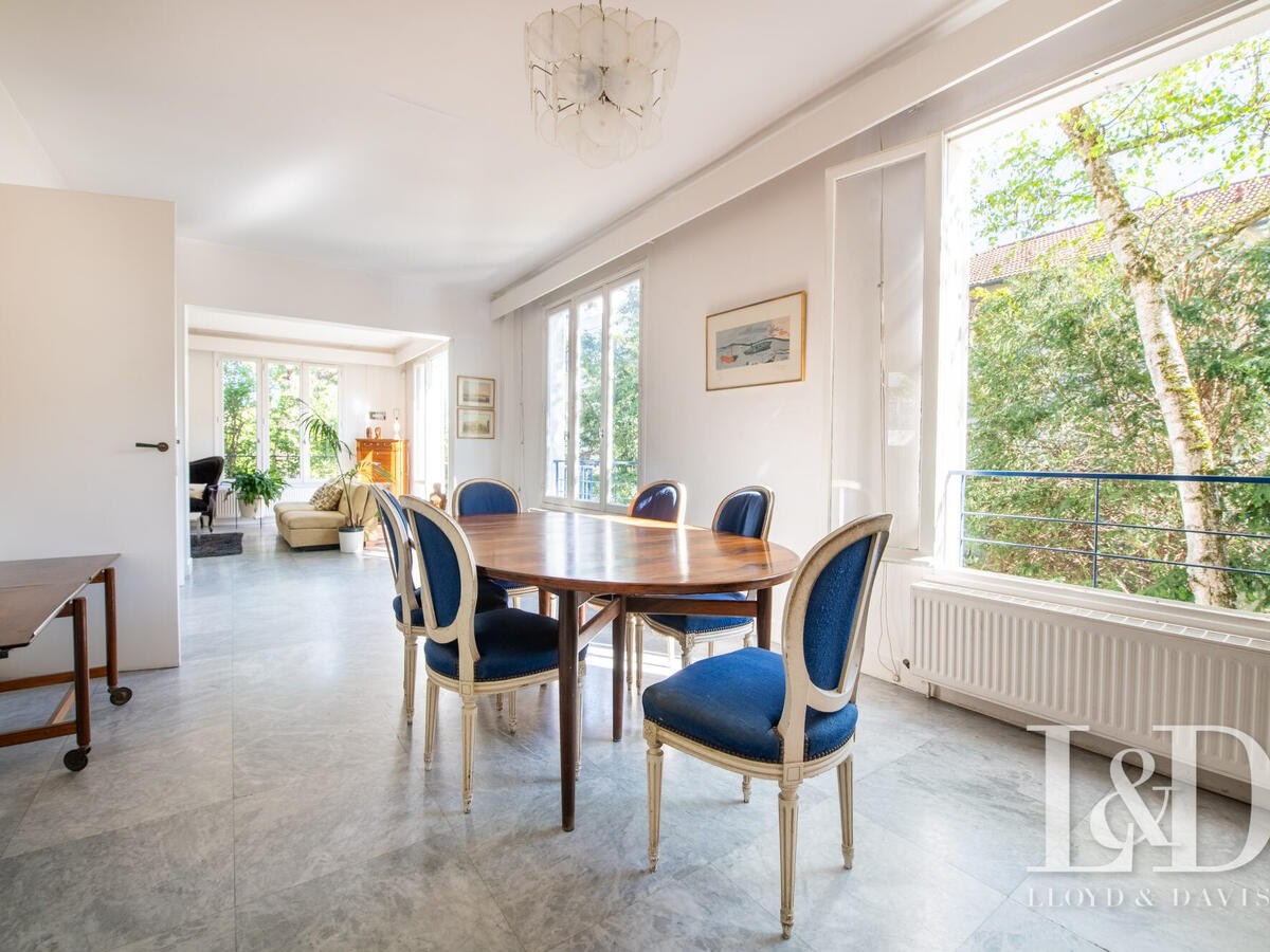 House Saint-Cloud