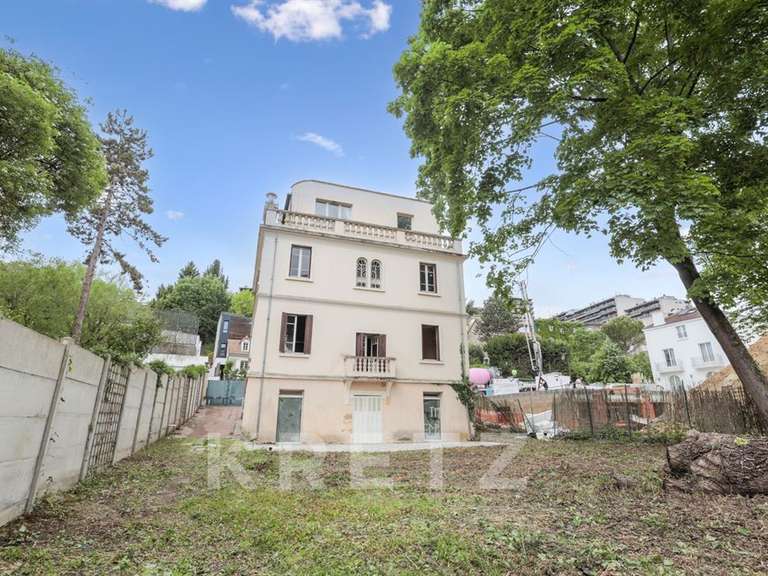 Maison Saint-Cloud - 321m²