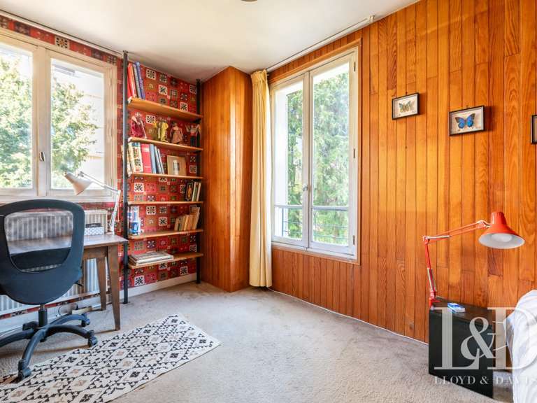 House Saint-Cloud - 6 bedrooms - 183m²