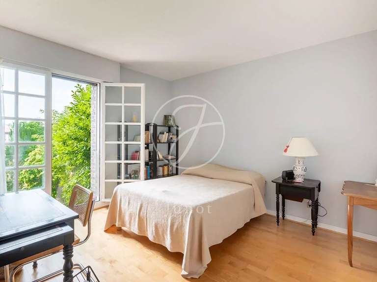 House Saint-Cloud - 5 bedrooms - 290m²