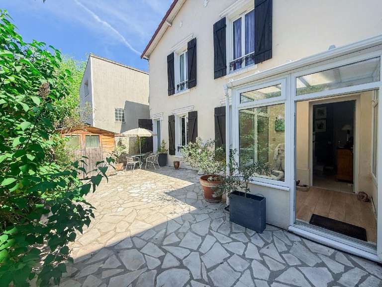 House Saint-Cloud - 97m²