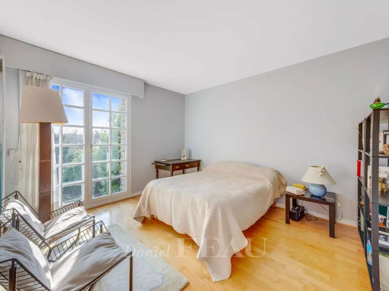 Maison Saint-Cloud - 5 chambres - 290m²