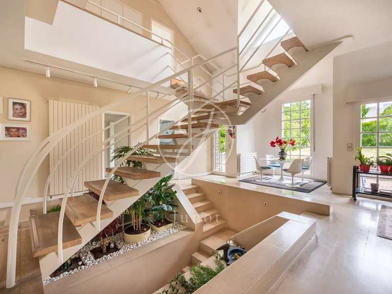 Maison Saint-Cloud - 5 chambres - 290m²